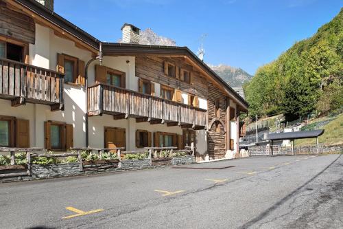 Chiesa in Valmalenco