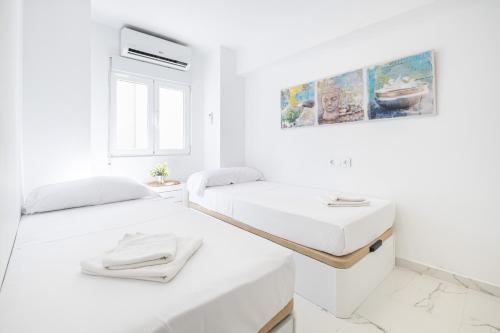 Torre Yago Deluxe 1-2 Levante Beach