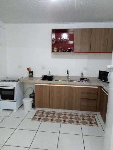 Dapur atau dapur kecil di Casa da Cal