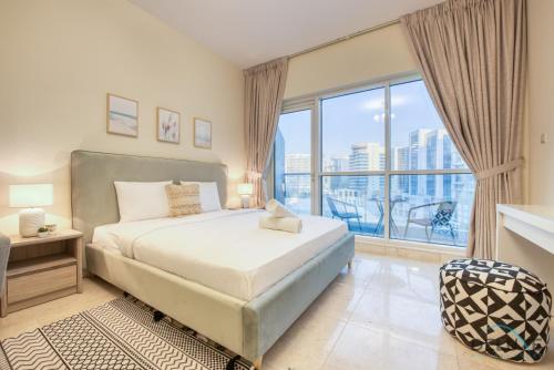 Pleasant Studio at Safir Tower 1 Business Bay by Deluxe Holiday Homes