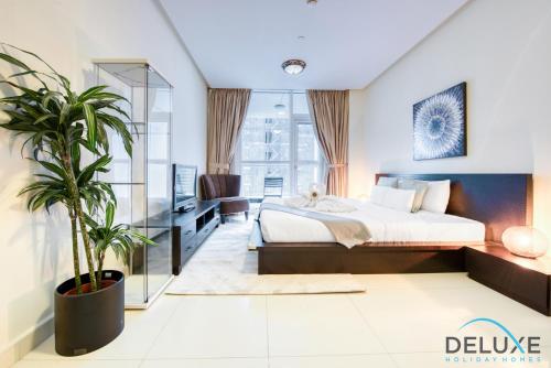 Elegant 2BR in Marina 23 at Dubai Marina by Deluxe Holiday Homes