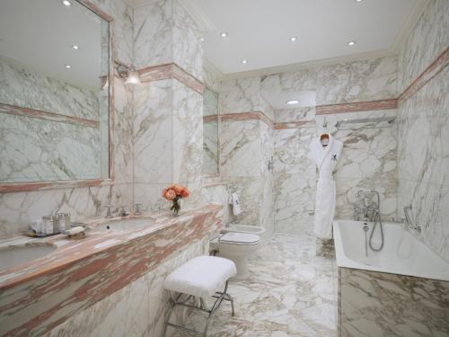 The Ritz London Image