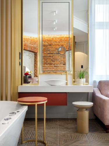 Posezení v ubytování Hotel Golden Queen