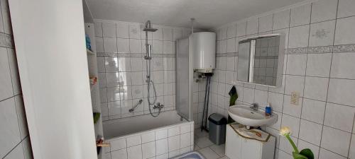 Koupelna v ubytování FERIENHAUS EICK