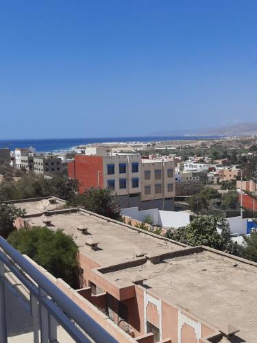 Charmant logement vu mer et la montagne