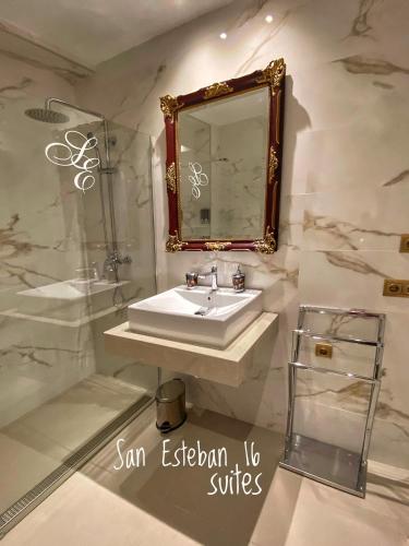 SUITES SAN ESTEBAN 16 Principe photo 30