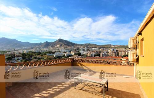 Ático Deluxe - Gran terraza con vistas panorámicas - Piscina - PARKING GRATIS