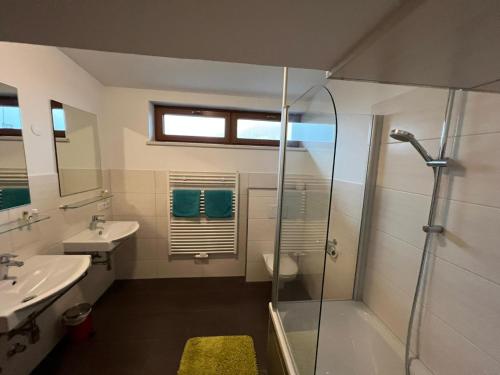 Ένα μπάνιο στο Apartments Chalet Sonnentanz