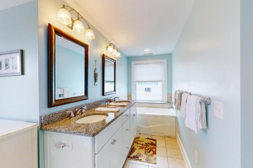 Φωτογραφία από το άλμπουμ του Tower Shores -- 39562 Admiral #2 σε Bethany Beach