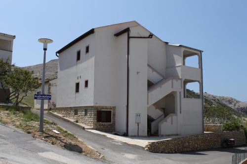 Fotografia z galérie ubytovania Apartment Metajna 6337c v destinácii Zubovići