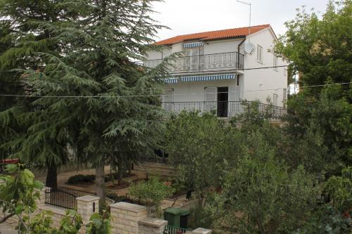 Apartments with a parking space Vodice - 6321