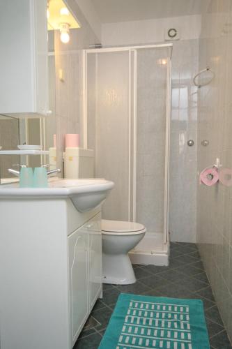 Apartments and rooms with parking space Rovinj - 7170