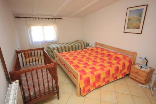 Family-friendly apartments with swimming pool Rovinj - 3394