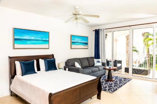 La Vista Azul - Lovely Spacious Condo close to Grace Bay - Free Wi-Fi