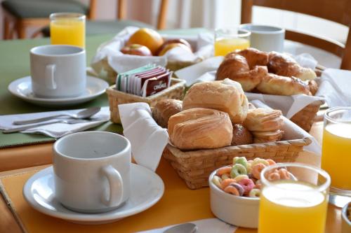 Opciones de desayuno para los huéspedes de Belmar