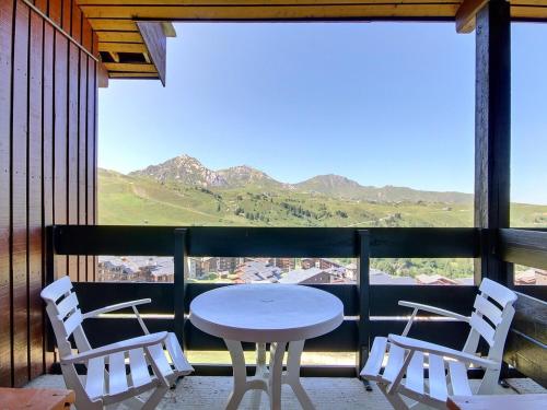 Studio-cabine pour 4 au pied des pistes, vue balcon