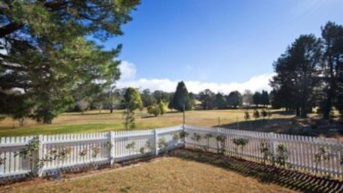Κήπος έξω από το Stableford House on the Golf Course