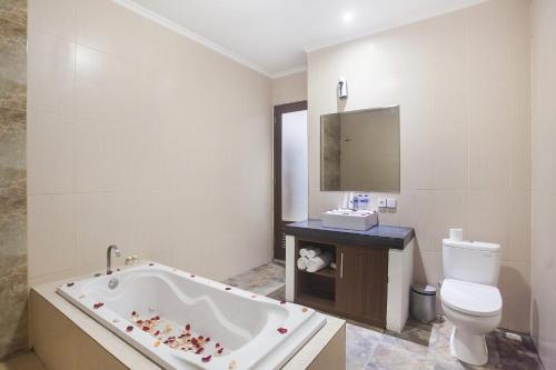 Phòng tắm tại Kubu Manggala Villas Seminyak