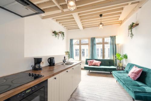 Posezení v ubytování Tempel Triplex & Duplex at Historic Heart of Antwerp