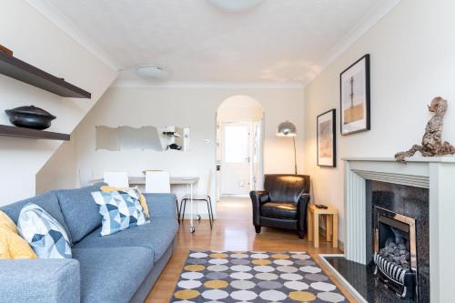 Pass the Keys 55 Heworth Village Wonderfully Cosy Family Home in York photo 36