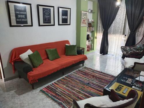 An Indian Bollywood Sevilla Experience - for families, couples & business trips