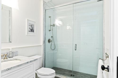 Un baño de Colonial Hampton Charm