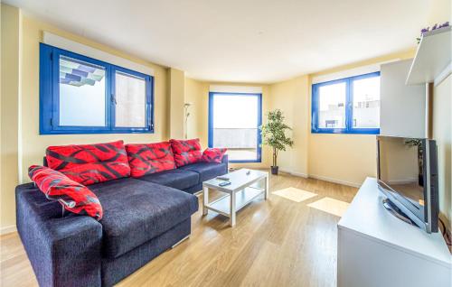 TV a/nebo společenská místnost v ubytování Gorgeous Apartment In Torreblanca
