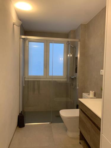 Apartamento nuevo, 3 dormitorios con terraza