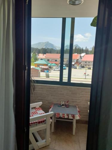 Imagen de la galería de GLORIA Apartman, en Žabljak