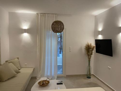 Constantza's house