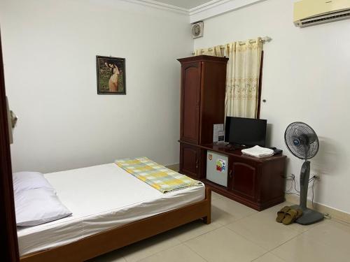 Katil atau katil-katil dalam bilik di Anh Đào Hotel