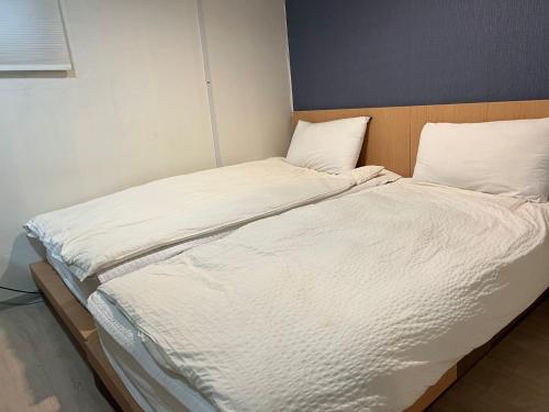 Katil atau katil-katil dalam bilik di Chris Hostel