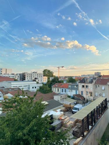 Fotografie z fotogalerie ubytování Summer in Paris v destinaci Ivry-sur-Seine