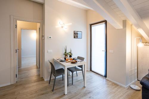 Foto dalla galleria di Maison Cecile a Verbania