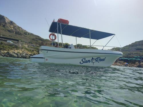 Sun Reel Private Charters