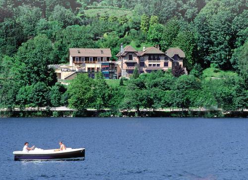 Gallery image of Le Manoir Au Lac in Gérardmer