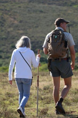 Tetamu yang menginap di Garden Route Safari Camp