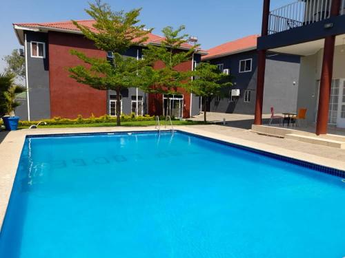 Bazén v ubytování Top Lodge in Blantyre nebo v jeho okolí