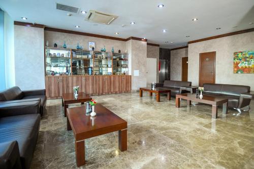 Χώρος καθιστικού στο Avenue Hotel Baku by Smart