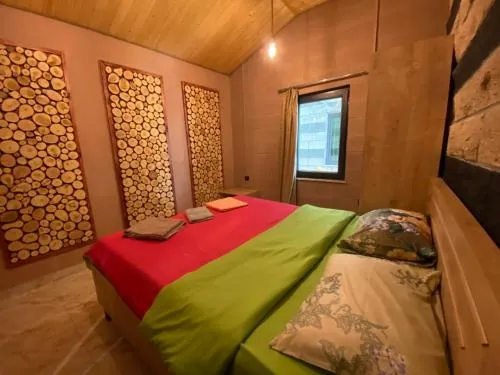 Arevik Verona - Отель на берегу озера с видом на Севанаванк picture