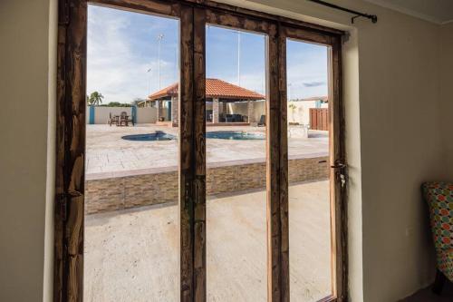  Enjoyment Villa Cataleya -  Room  picture :   Tea/Coffee maker    Minibar    Shower                           