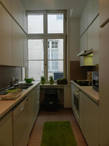 ครัวหรือมุมครัวของ Apartment St-Anna
