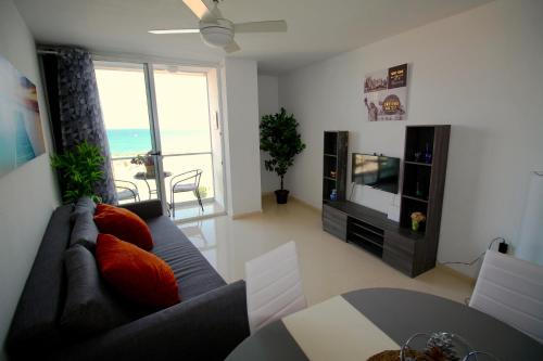APARTAMENTO POSTIGUET CON BALCON