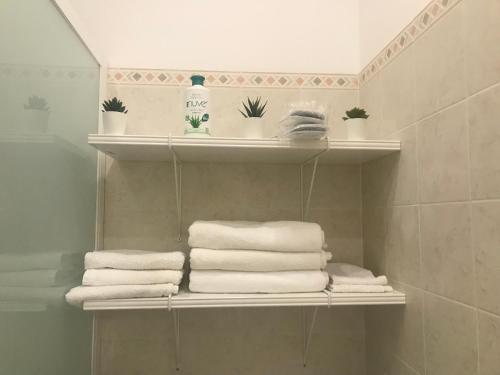 Φωτογραφία από το άλμπουμ του Largo Cannizzaro Apartments σε Mazzeo