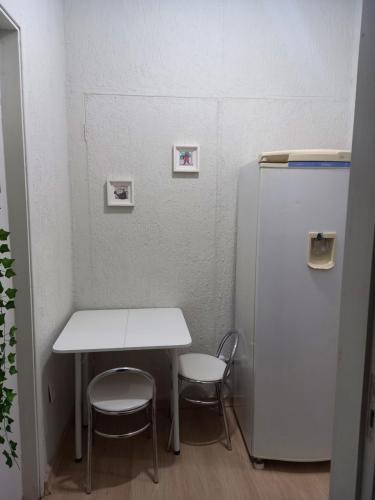Gambar di galeri bagi FLAT 1- Locação Temporada Centro Itapira di Itapira