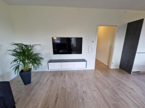 Galeriebild der Unterkunft Apartment nahe Meyer Werft in Ostfriesland mit Küche & Netflix in Westoverledingen