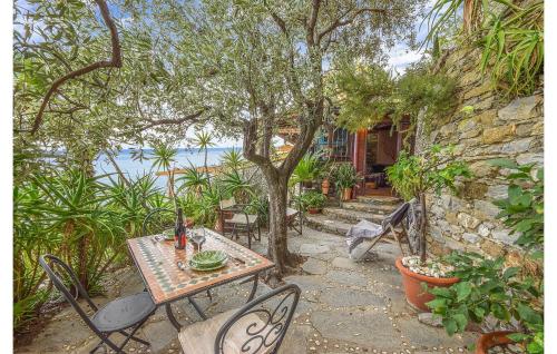 Amazing Home In Recco With