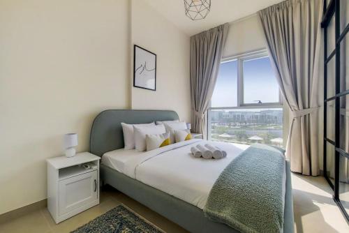 Collective Tower 2 – Vacationer