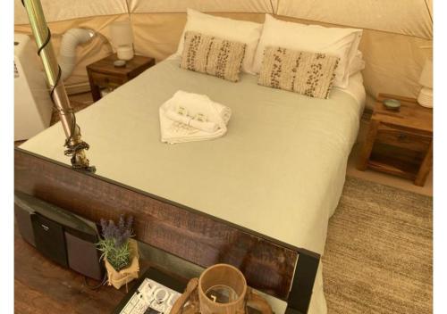 En eller flere senge i et værelse på Discovery Parks - Mount Buffalo