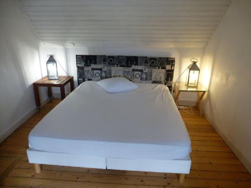 Posteľ alebo postele v izbe v ubytovaní Holiday Home in Terenez by the Lively Port
